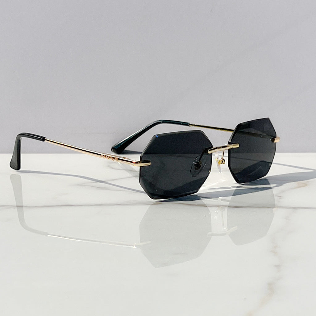Aurum Black