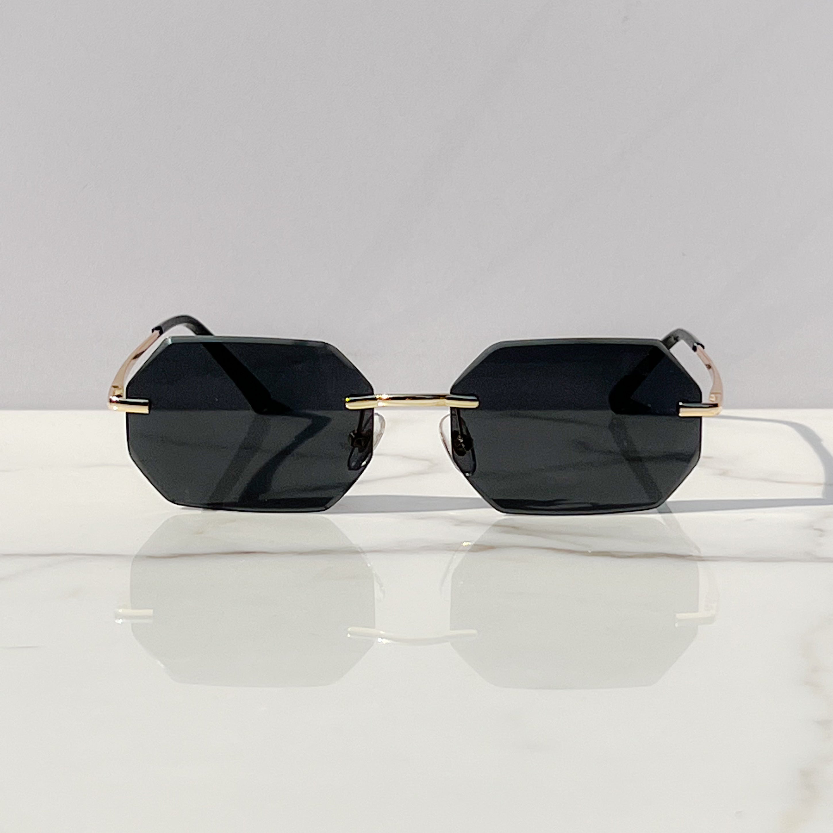 Aurum Black